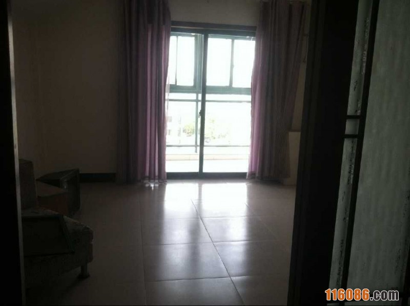 海天小区 买一送一 阁楼3房均可住人 且夏天不热